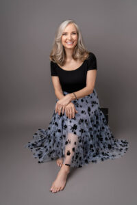 Fabulous Over 40 Portrait of Charise by Julie Hood Portraits