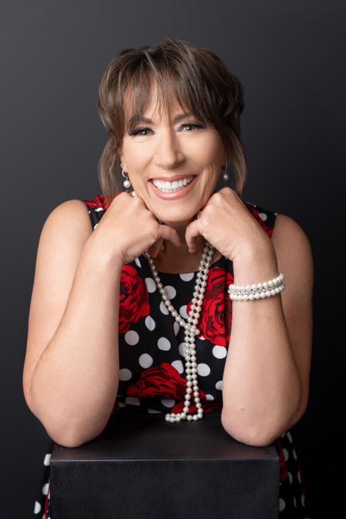 Fabulous Over 40 Portrait of Shelly by Julie Hood Photography-4